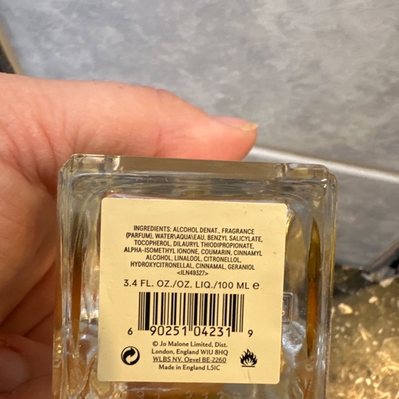 Jo Malone Cologne Cardamom and Mimosa - Picture 4 of 4